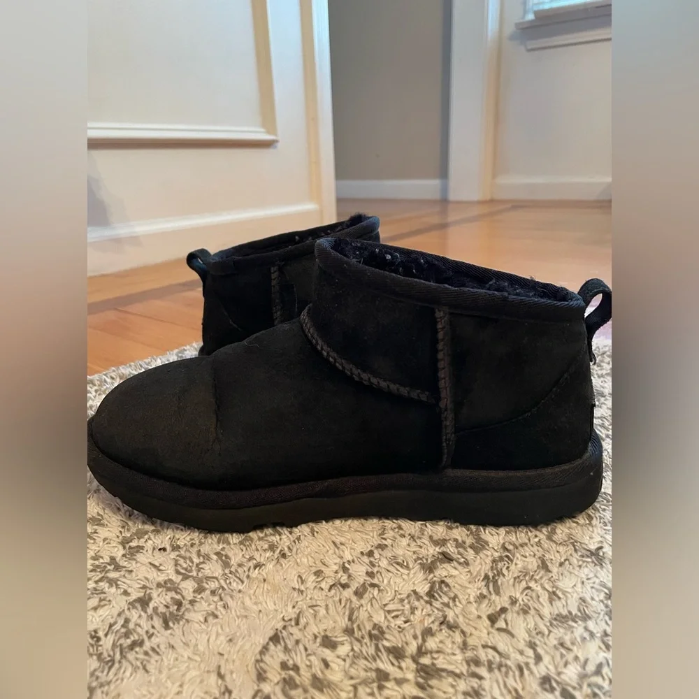 UGG Kids Black Shoes